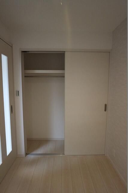 収納　別部屋参考写真となります