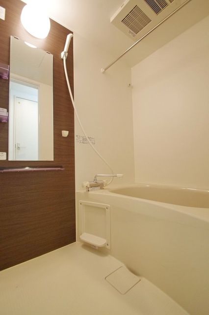 バス・シャワールーム　★お部屋探しはタウンハウジング稲田堤店まで★