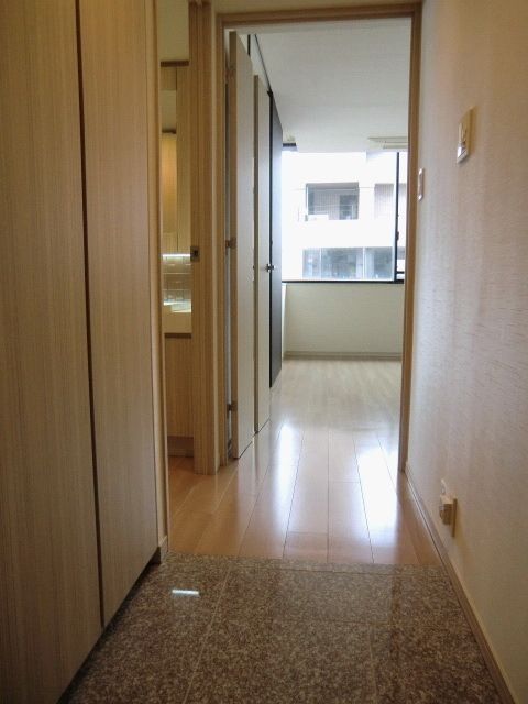 玄関　ゆったりとした玄関