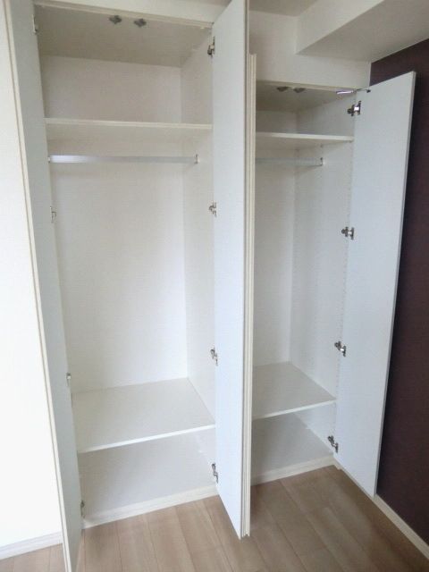 収納　クローゼット