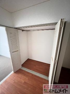 収納　クローゼット