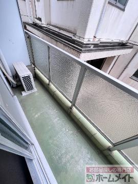 バルコニー　ベランダ