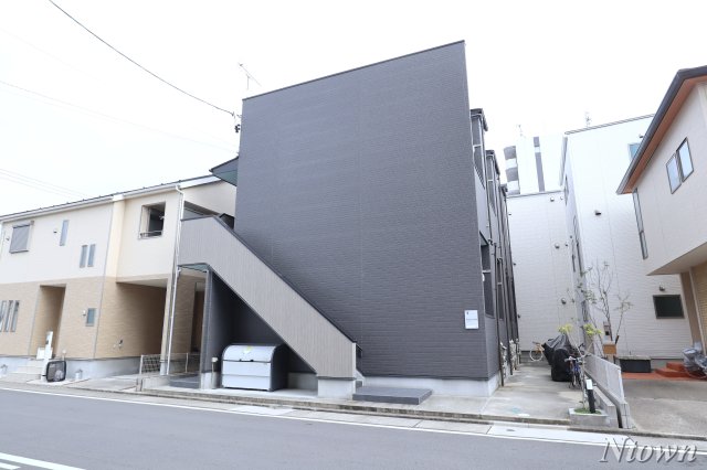 建物外観　外はこのようになっています