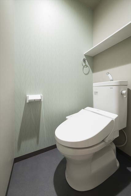 トイレ　同仕様参考写真