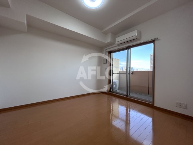 その他部屋・スペース　オーキッドレジデンス塚本　リビング