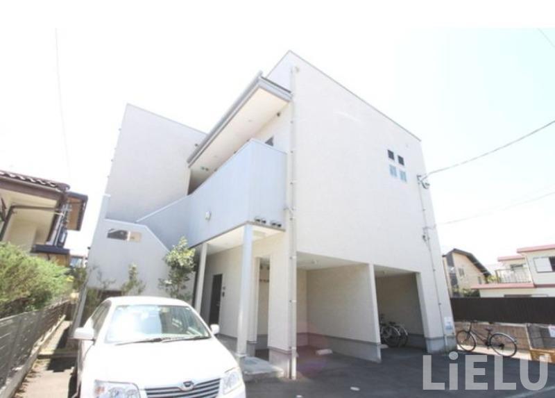 駐車場　同シリーズ物件のモデルルームになります※現況優先