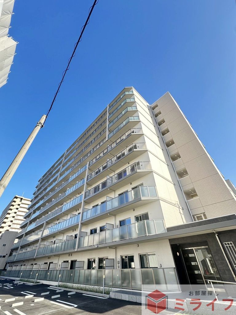 建物外観　堂々とした佇まいが印象的なマンション外観