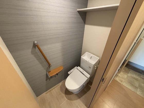 トイレ　※別部屋の写真です