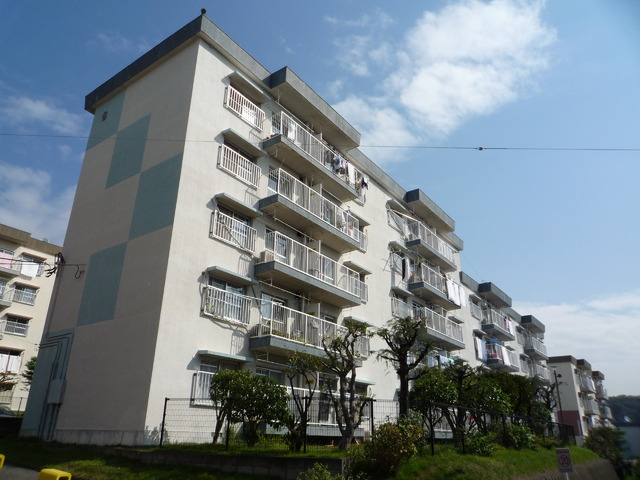 建物外観　※代表的なお部屋の写真を掲載しています。