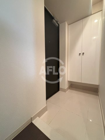 玄関　パウゼ堺筋　玄関