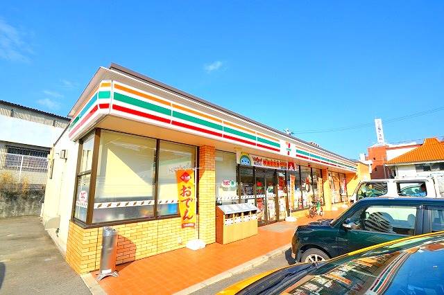 コンビニ　セブンイレブン広島長楽寺店（コンビニ）まで223m