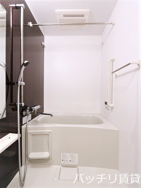 バス・シャワールーム　別号室イメージの為、現状を優先致します