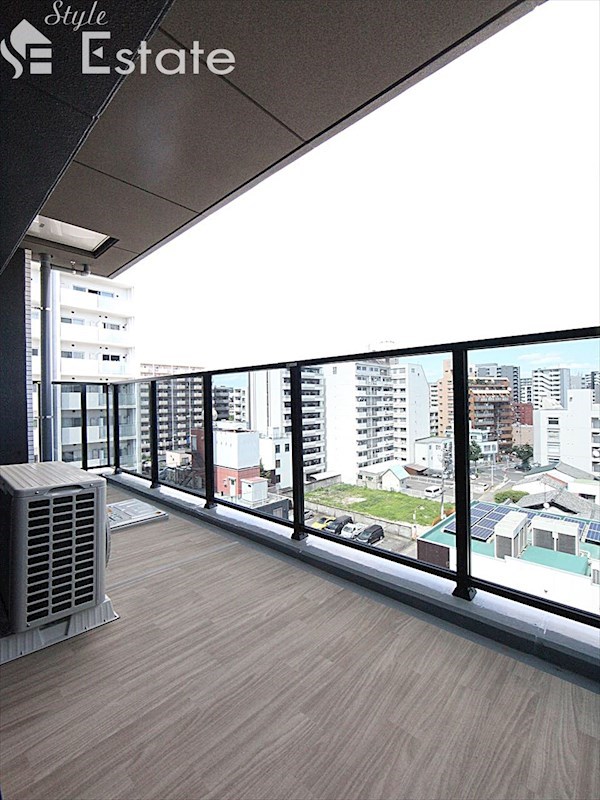 バルコニー　バルコニー