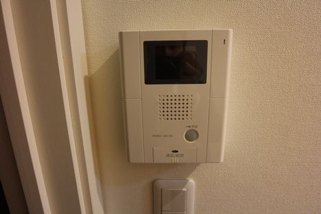セキュリティ　★モニター付きインターフォン★