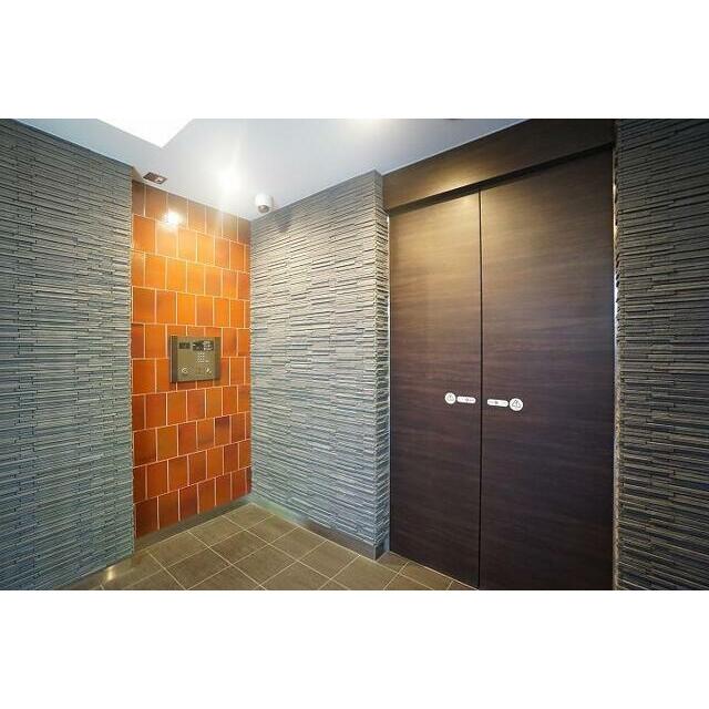 エントランス　エントランス