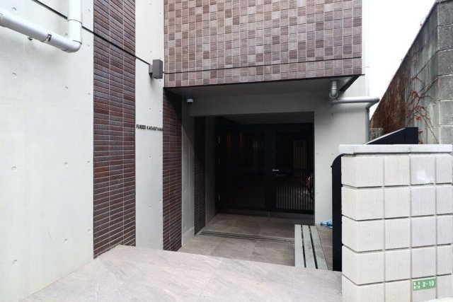 エントランス　毎日通るエントランスはこのようになっています