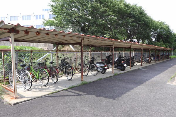 その他　駐輪場（その他）まで50m