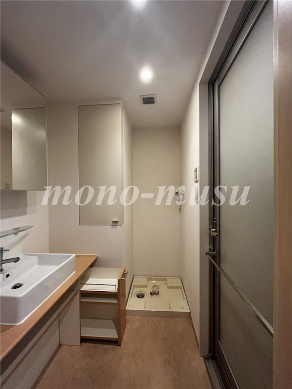 洗面設備　同間取り参考写真