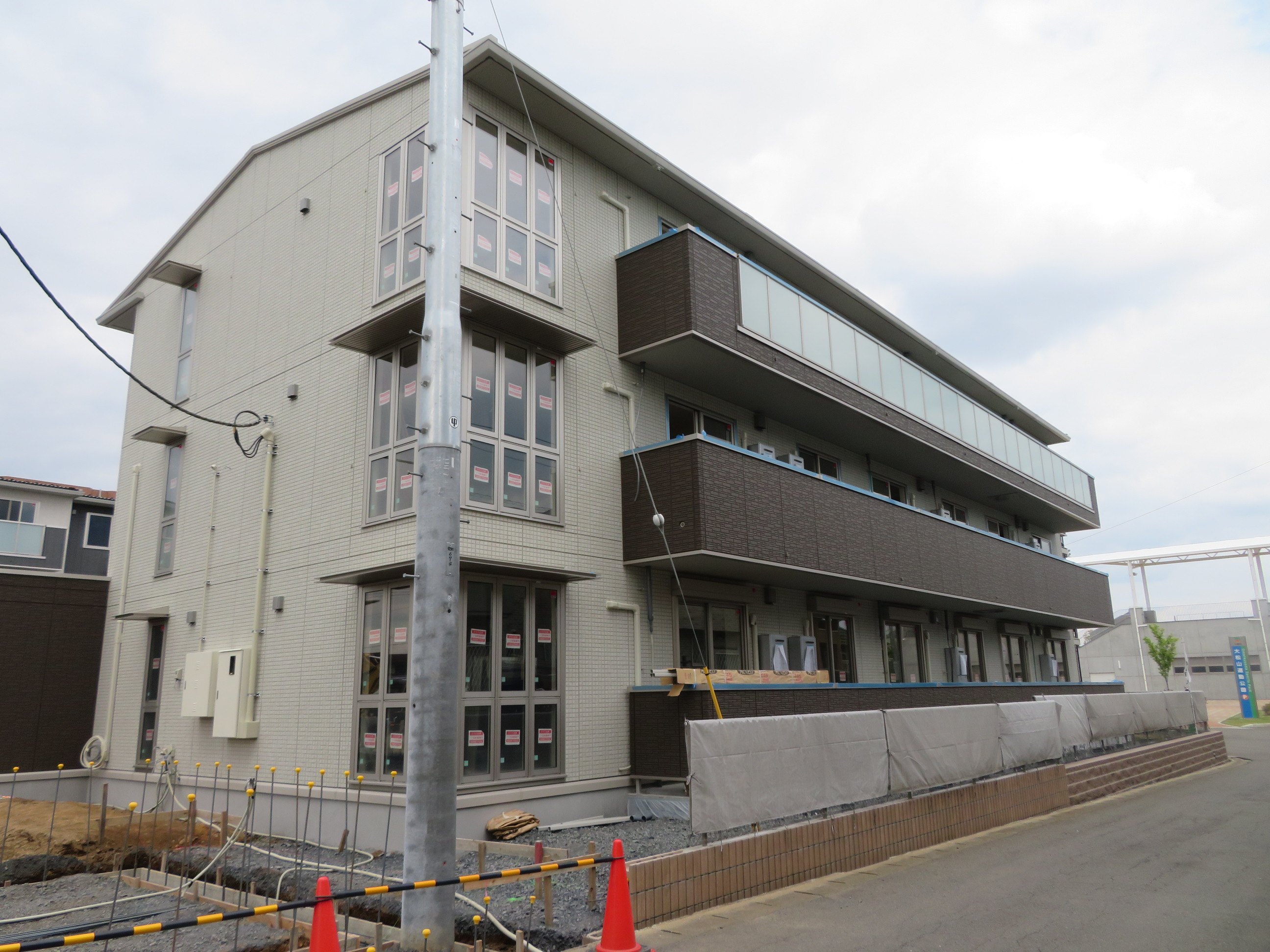 建物外観　人気のダイワハウスのDルームです。オートロック完備で防犯面◎