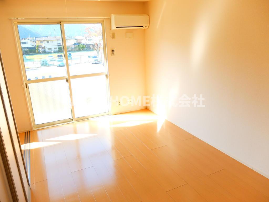 その他部屋・スペース　エアコン１台完備しています◎