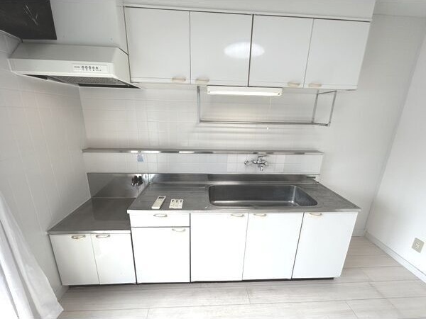 キッチン　写真は類似です。