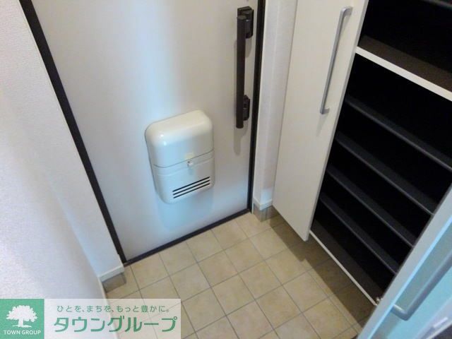 玄関　バルコニー