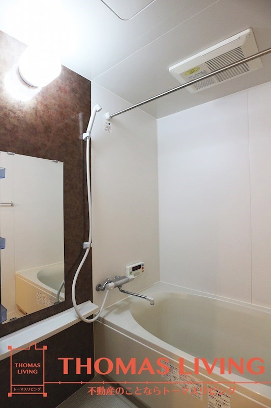 バス・シャワールーム　実際の写真を準備中の為、同じ建物の別室写真です。参考下さい。