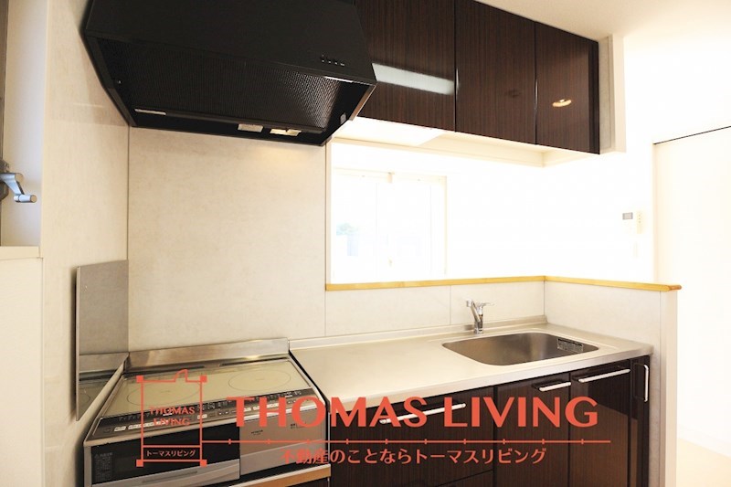 キッチン　実際の写真を準備中の為、同じ建物の別室写真です。参考下さい。