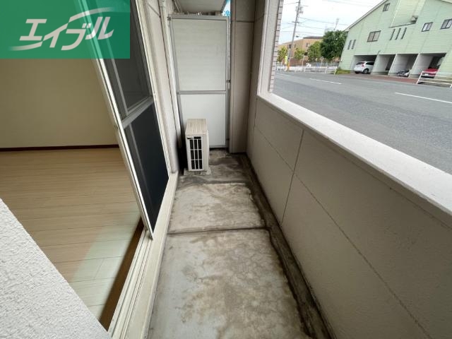 バルコニー　ベランダ