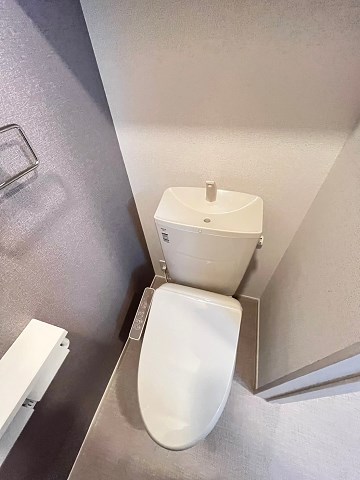 トイレ　落ち着いたトイレです