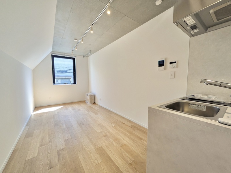 居室・リビング　奥行き感のあるお部屋