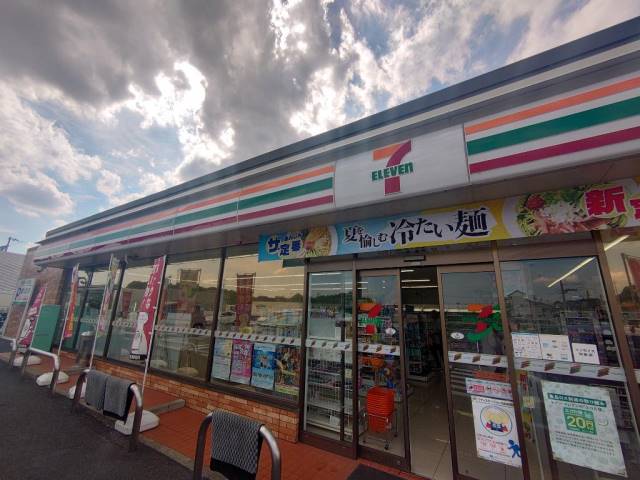 コンビニ　セブン－イレブン豊田市高岡町店（コンビニ）まで2757m