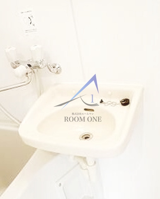 洗面設備　洗面台です。