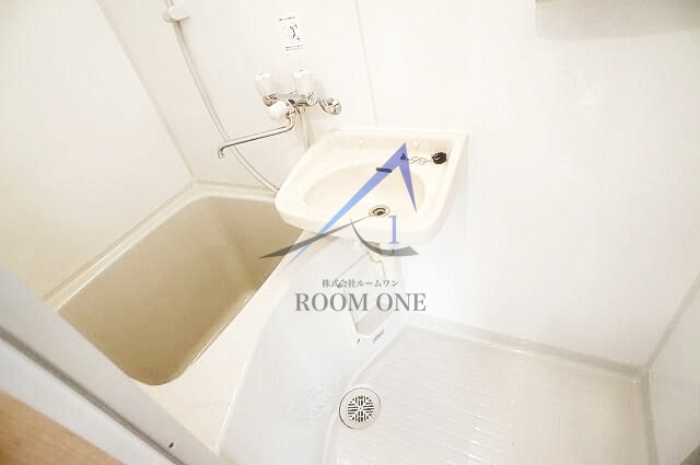 バス・シャワールーム　お風呂です。