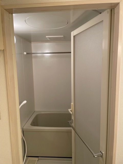 バス・シャワールーム　バスルーム