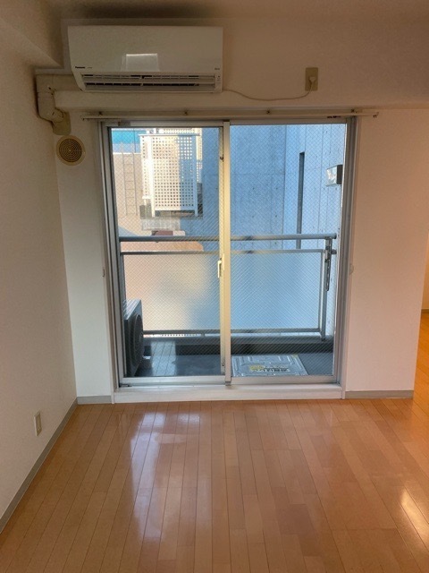 バルコニー　バルコニーあります