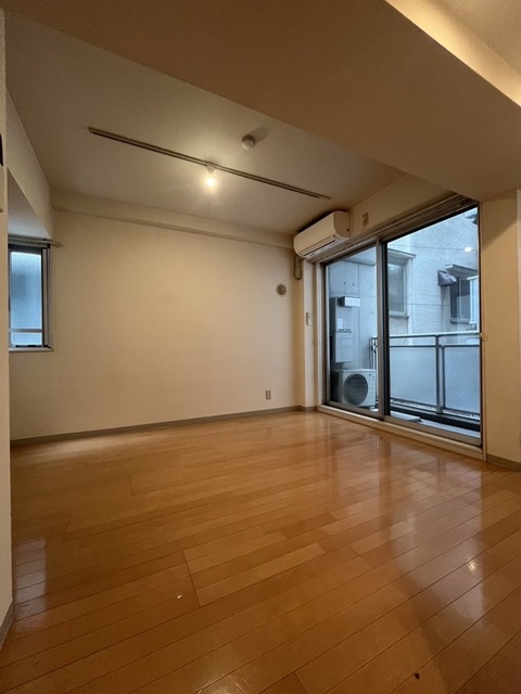 居室・リビング　フローリングのお部屋