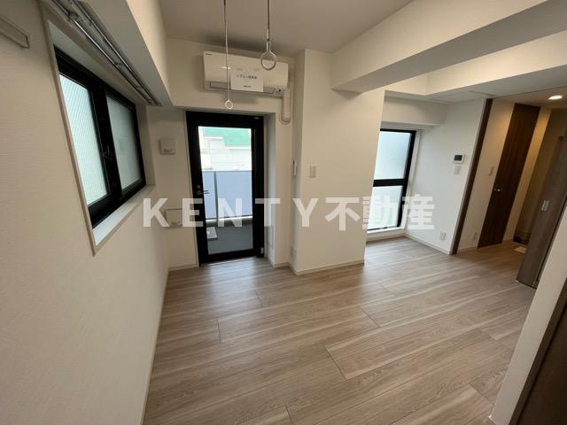 居室・リビング　ゆったりとした居間です