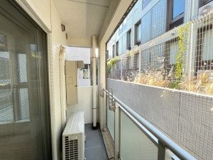 バルコニー　※別室参考写真