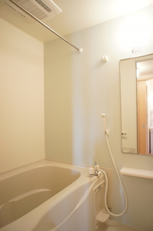 バス・シャワールーム　図面と現状に相違がある場合には現状を優先