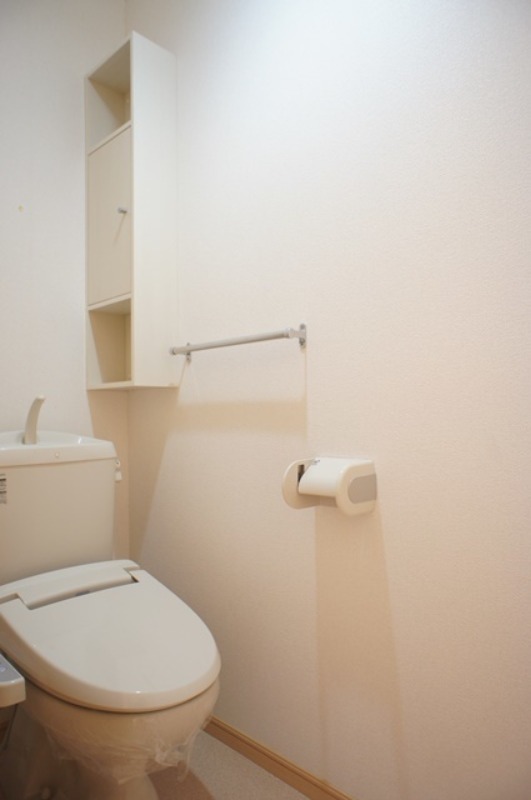 トイレ　図面と現状に相違がある場合には現状を優先