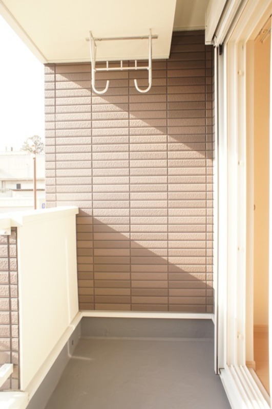 バルコニー　図面と現状に相違がある場合には現状を優先