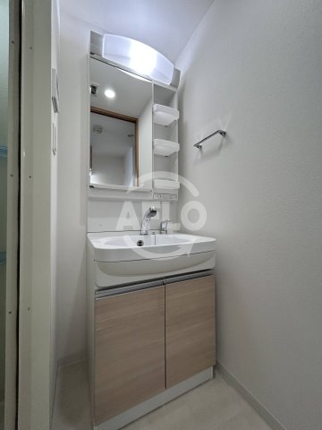 洗面設備　プランドール新大阪SOUTHレジデンス　洗面台