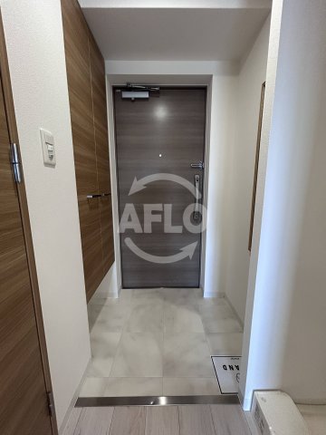 玄関　プランドール新大阪SOUTHレジデンス　玄関