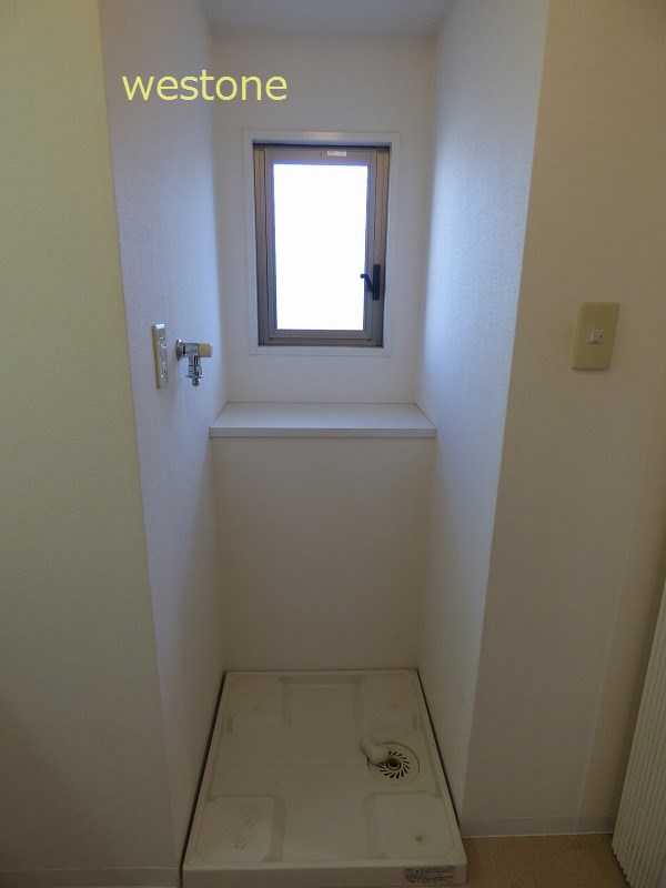 洗面設備　室内洗濯機置場