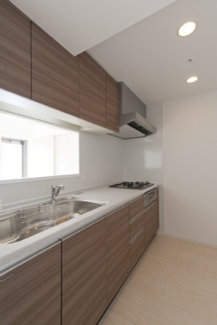 キッチン　※写真は同タイプ住戸です。