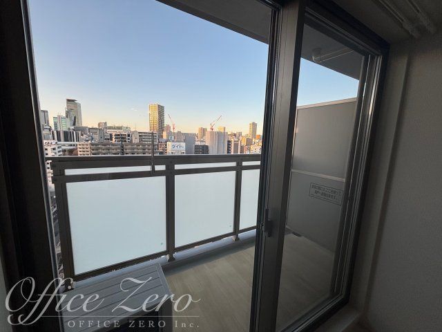 バルコニー　同シリーズ内装となります