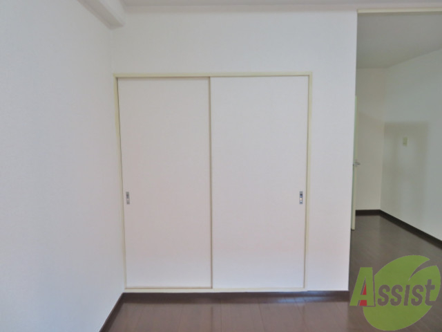 収納　クローゼットがありました。お洋服や荷物はここへ