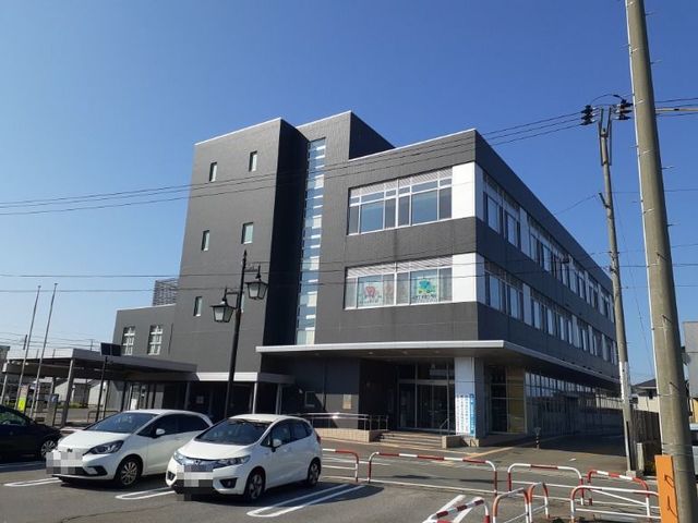 役所　西部市民サービスセンター（役所）まで662m