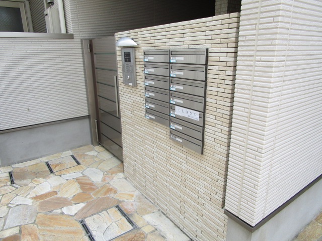 エントランス　オートロック付エントランス